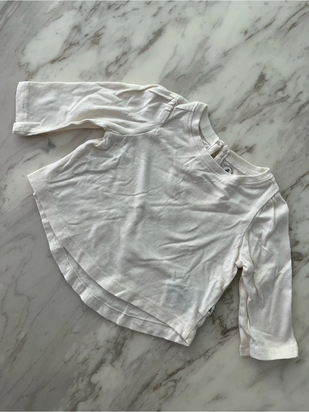 GAP White Long Sleeve Tee